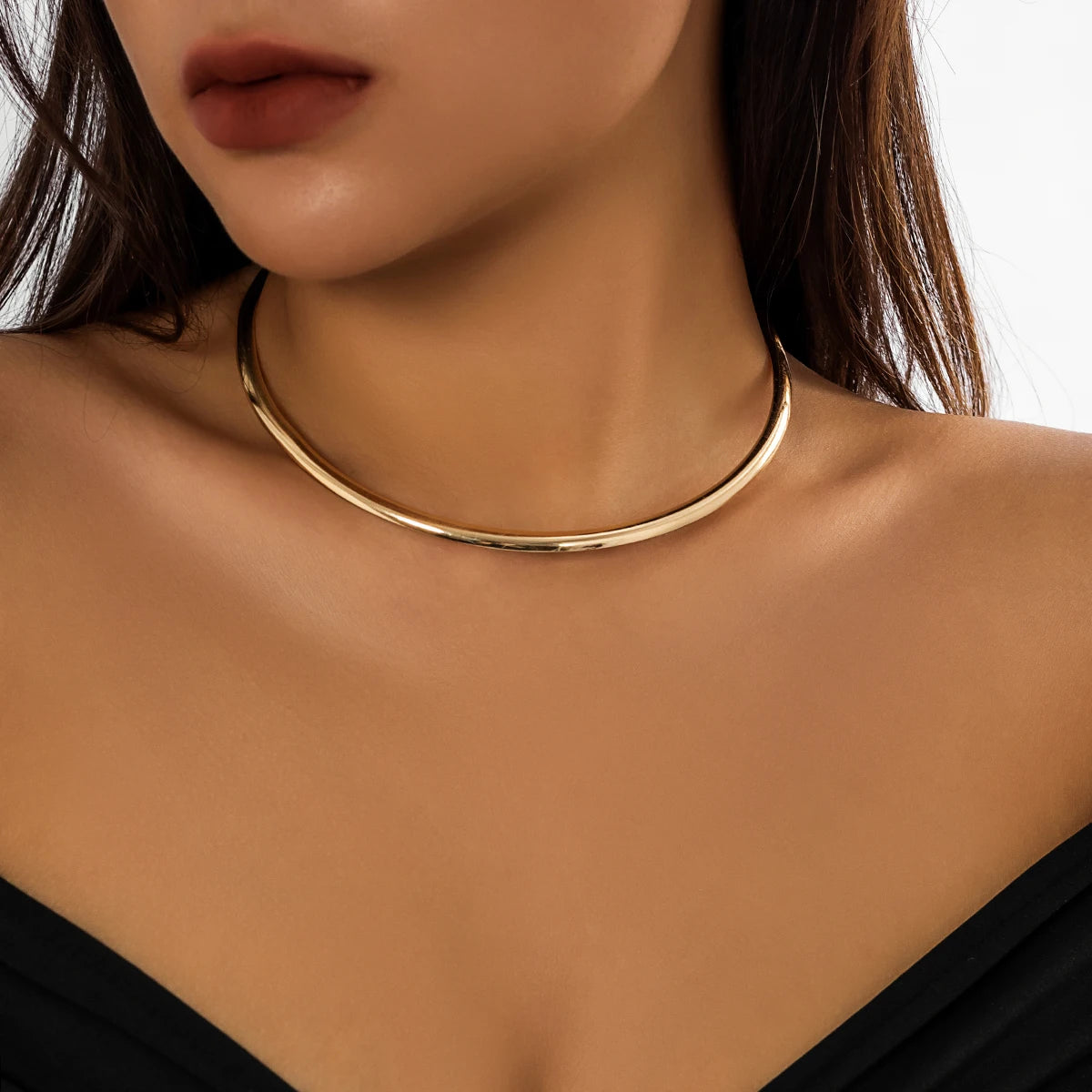 Chunky Circle Torques Necklace