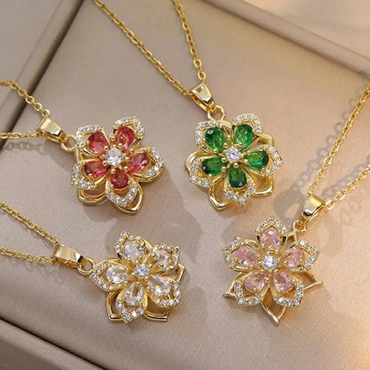 Light Luxury Flower Pendant Necklace